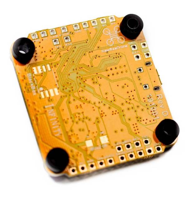 NewBeeDrone Infinity305 Flight Controller 2 -