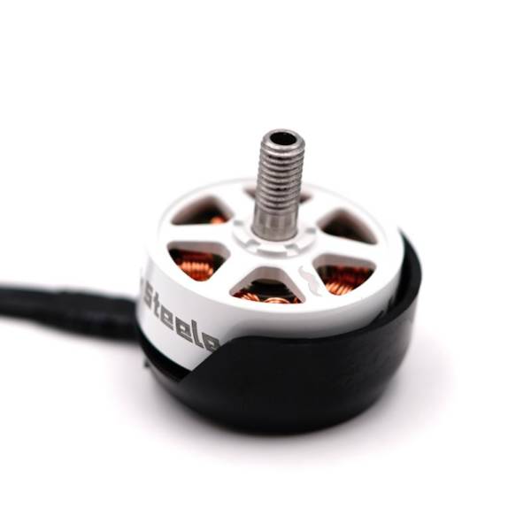 ETHIX Mr Steele Stout Motor V4 White 4 - Ethix