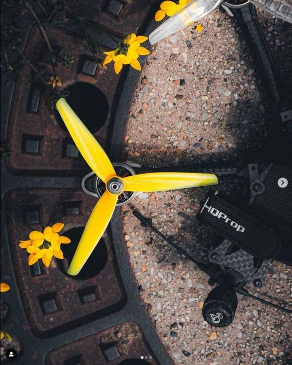 HQProp Ethix P3.3 Mango Lassi 5.1x3.3x3 Propellers - Image 2