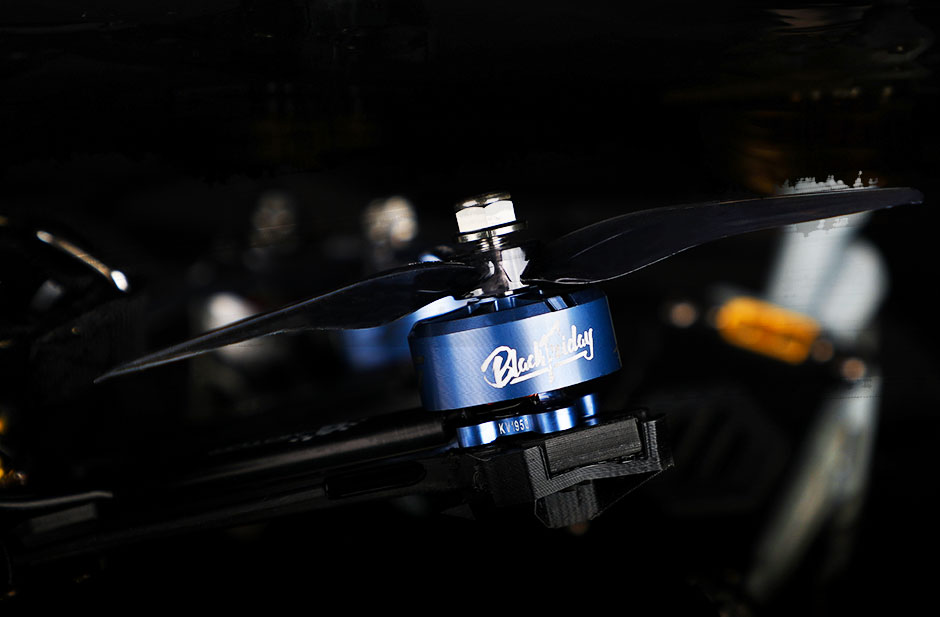 T-Motor Black Friday 2207 FPV Motor - 1950KV 8 - T-Motor