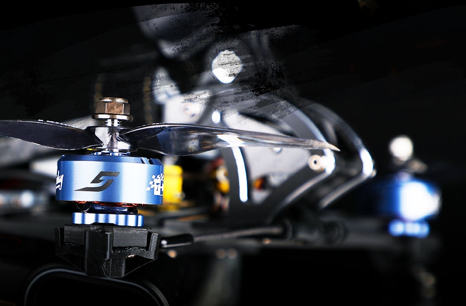 T-Motor Black Friday 2207 FPV Motor - 1950KV 9 - T-Motor